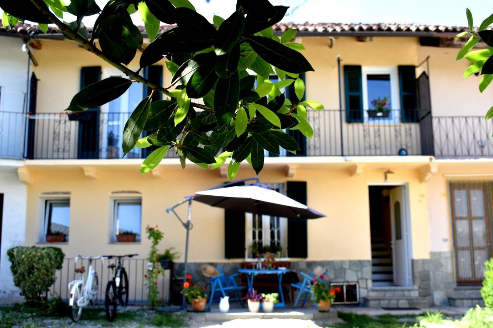 Appartamento In Monferrato Di Dominga Portacomaro Экстерьер фото